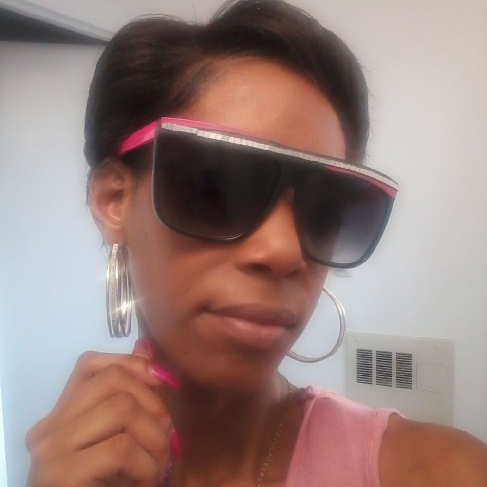 Meet your Posher, Mzladycarmel